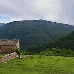 Casa Espanol Broto